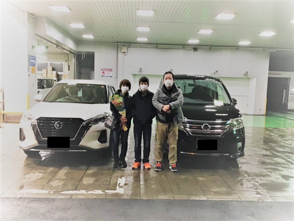 Ｔ様ご家族様／与野／与野店　納車式