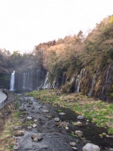 白糸の滝全体