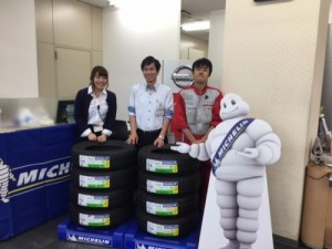 タイヤ1