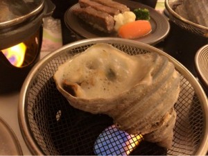 サザエ